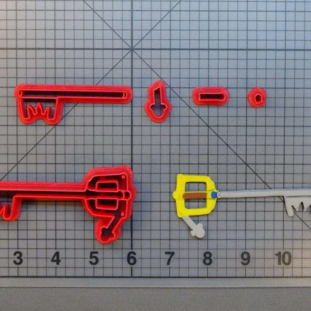 Kingdom Hearts Keyblade Cookie/Fondant Cutter 4”